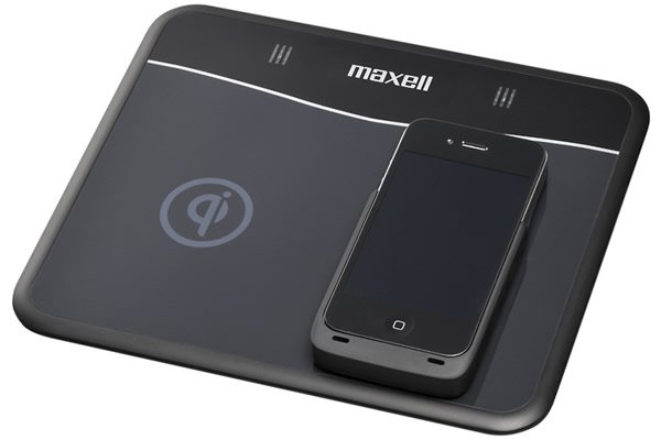 Foto 0 en  - Pad y fundas para cargar el iPhone 4 sin cables de Hitachi Maxel