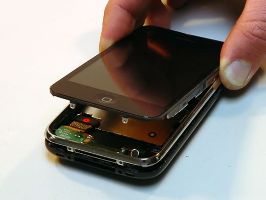 Disección del iPhone 3G: primeras imágenes de su interior