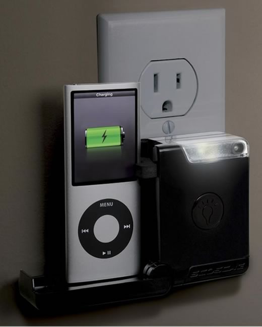 Cargador para iPod y iPhone y luz de noche de Scosche 