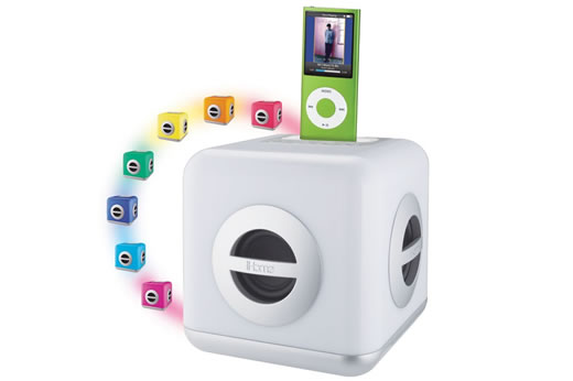 Altavoces para iPod iHome iH15W cambian de color al presionar un botón